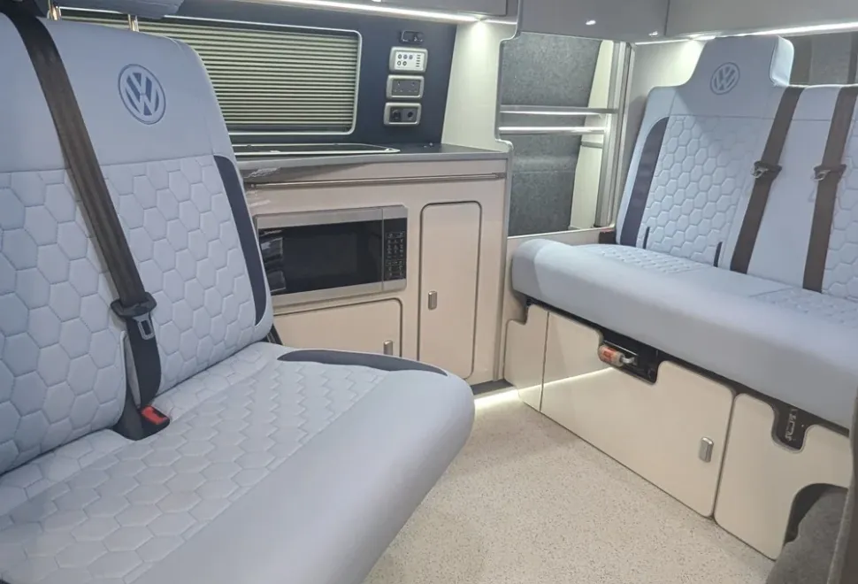 Volkswagen  T6.1 