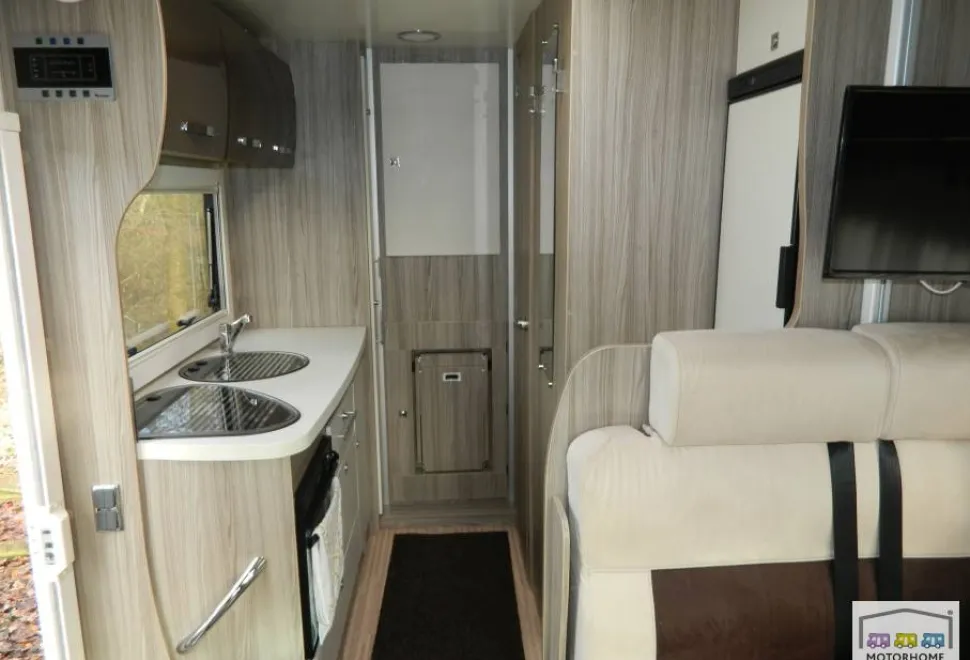 Benimar Tessoro T486 2016