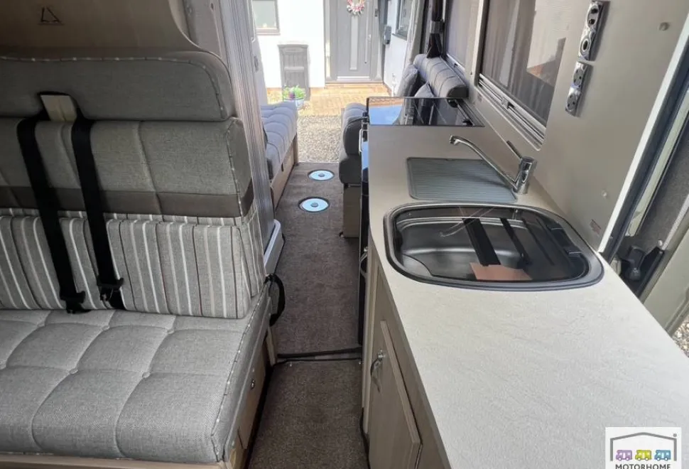 Auto-Sleepers Fairford  2017