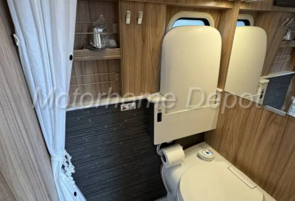 Hymer Grand Canyon S 2022