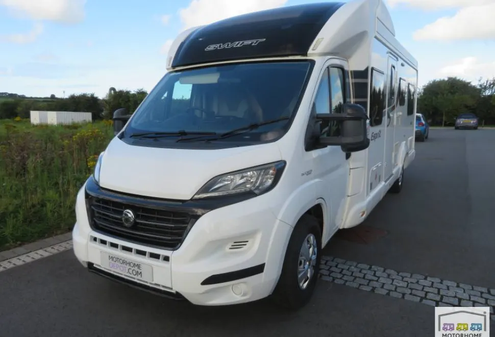 Swift Esprit 496 2015