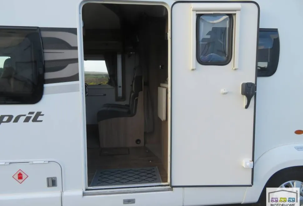 Swift Esprit 496 2015