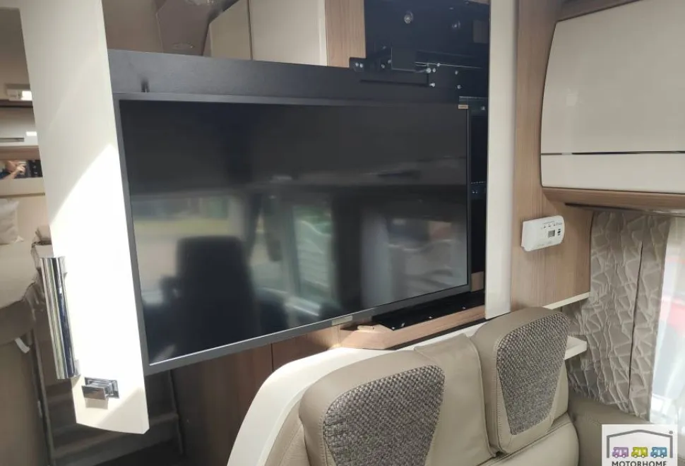 Carthago C-Line 143LE  2023