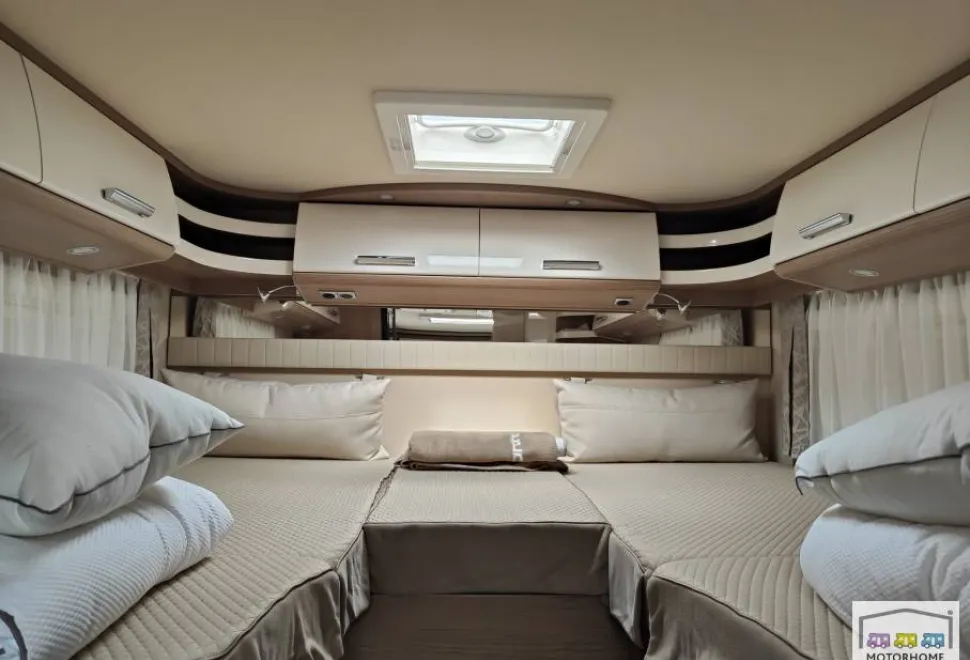 Carthago C-Line 143LE  2023
