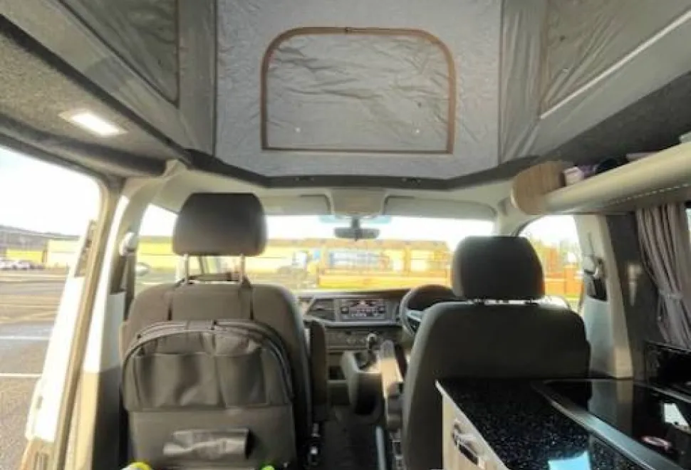 Volkswagen Transporter T28 2022