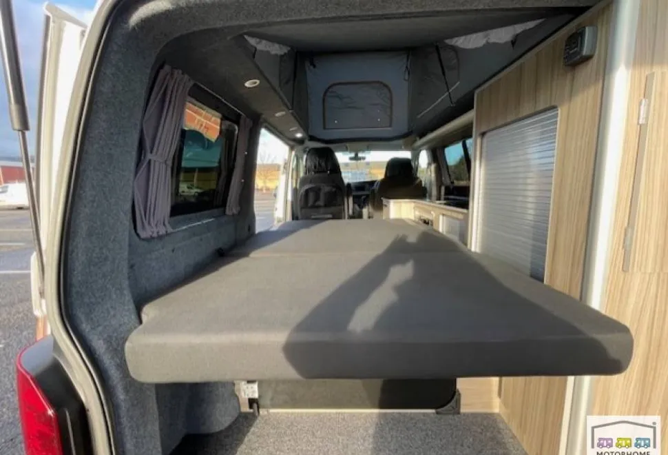 Volkswagen Transporter T28 2022