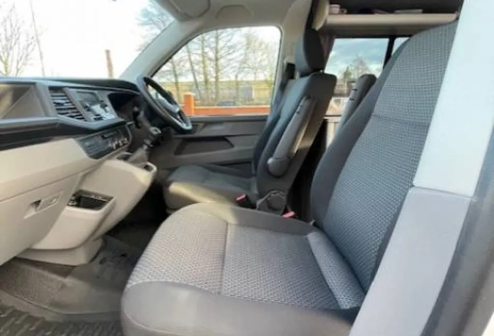 Volkswagen Transporter T28 2022