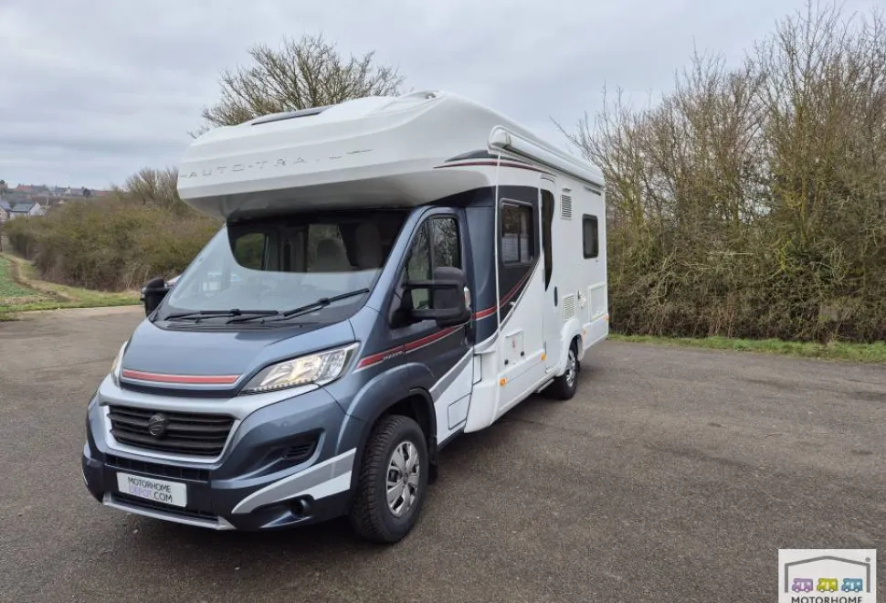 Auto-Trail Tracker FB 2015