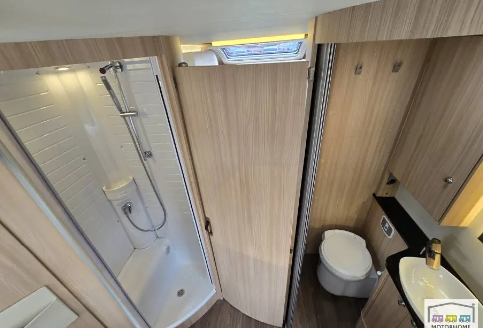 Burstner Nexxo T740 Sovereign 2016