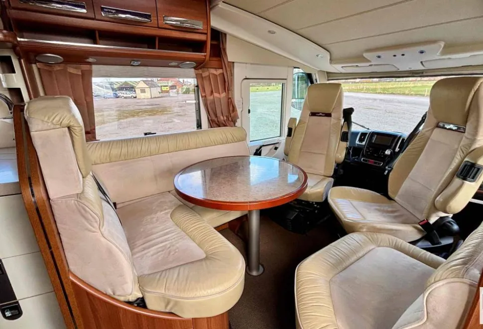 Carthago Chic E Line Yachting 50  2015