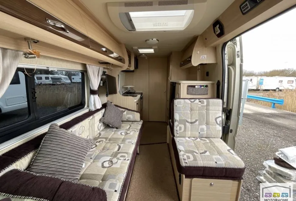 Auto-Sleepers Kemerton XL  2015