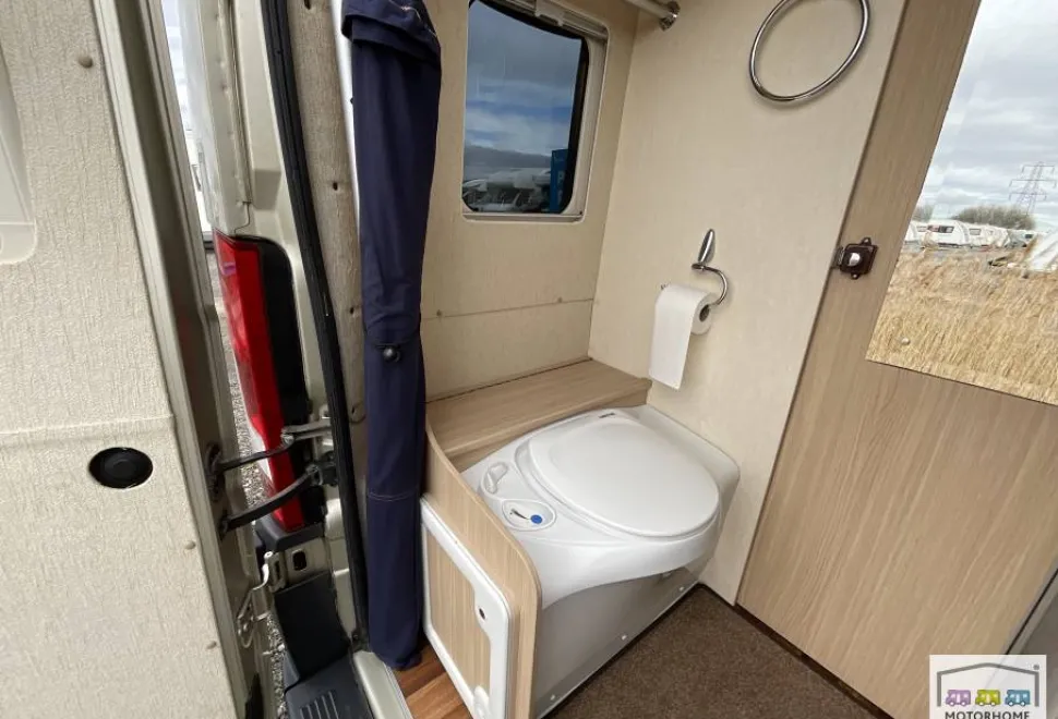 Auto-Sleepers Kemerton XL  2015