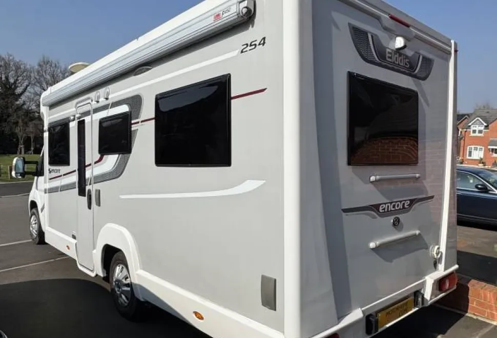 Elddis Encore 254 2017