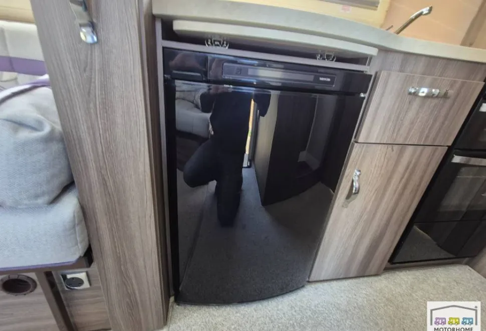 Auto-Sleepers Corinium Rb 2018