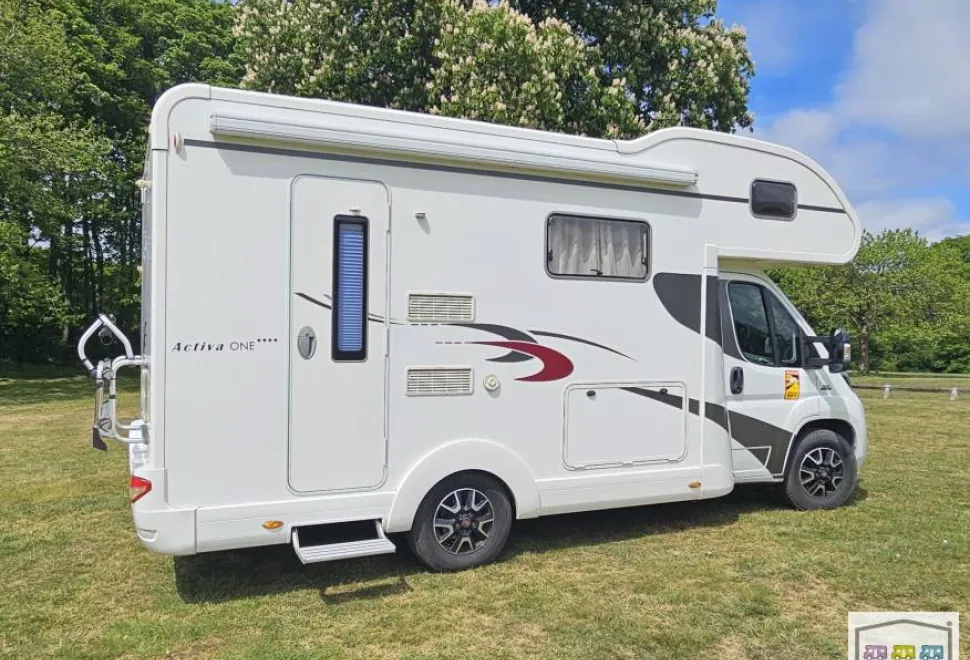 Eura Mobil Activa One 630 S 2017