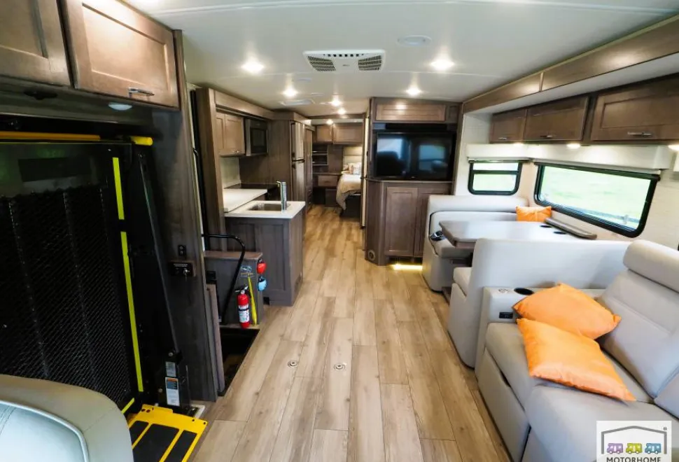 Winnebago Inspire AE 2022