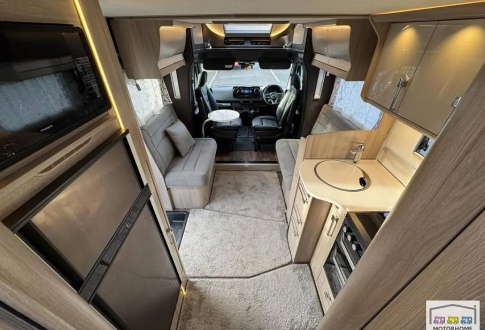 Coachman Travel Master  TM 545 2024