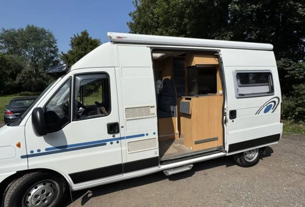 Adria Twin  2005