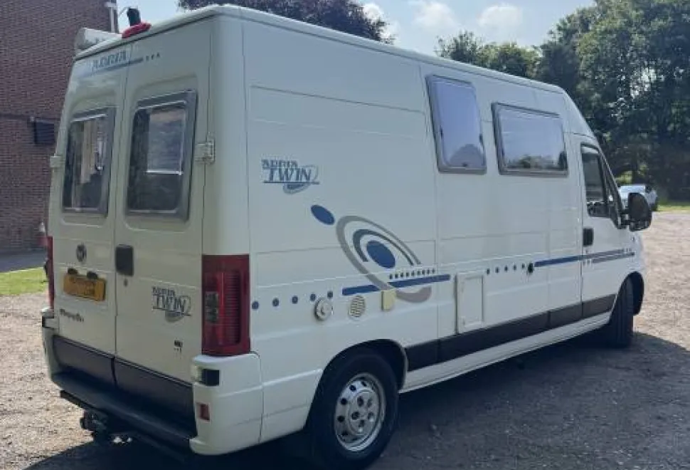 Adria Twin  2005