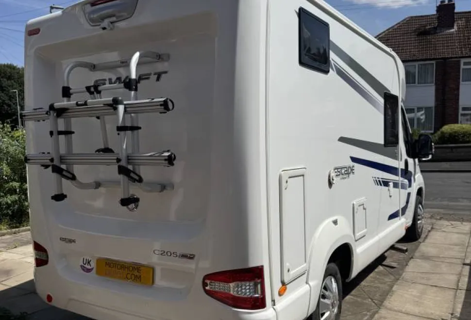 Swift Escape Compact C205 2019