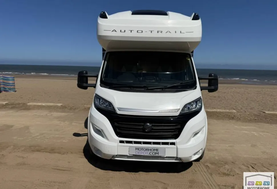 Auto-Trail Tracker FB 2020
