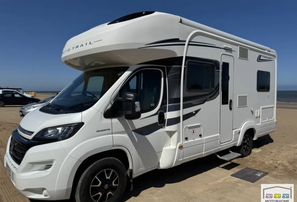 Auto-Trail Tracker FB 2020