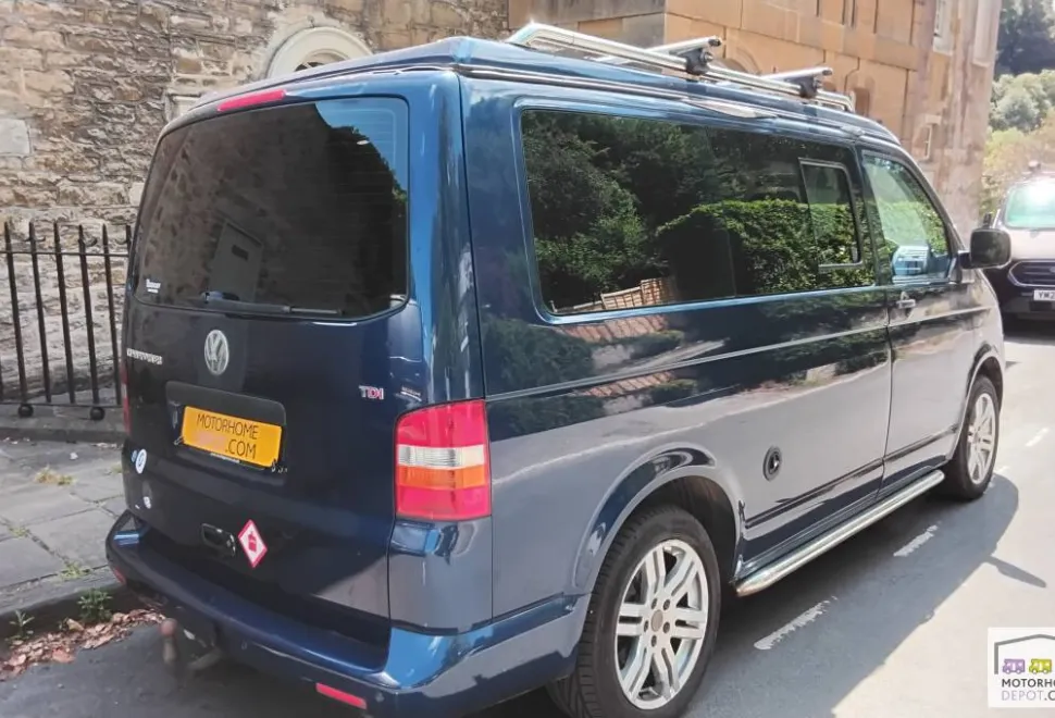 Volkswagen Transporter T28 2008