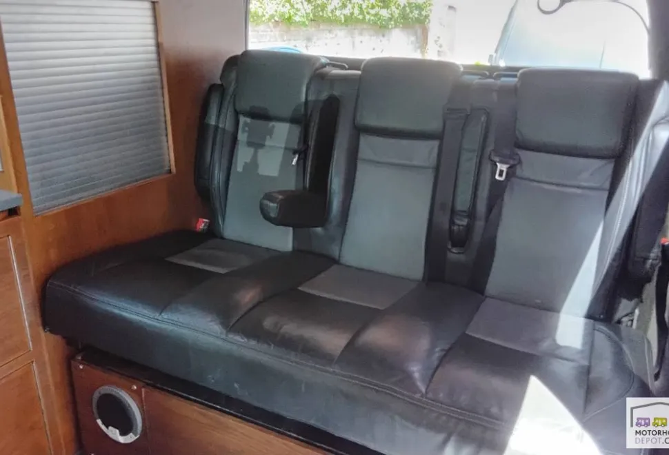 Volkswagen Transporter T28 2008
