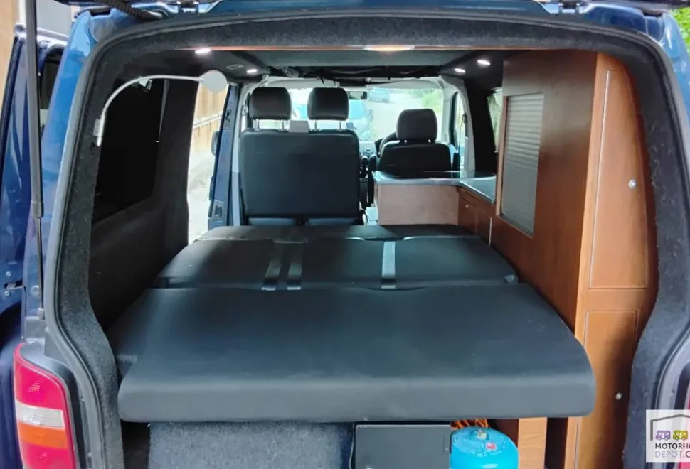 Volkswagen Transporter T28 2008