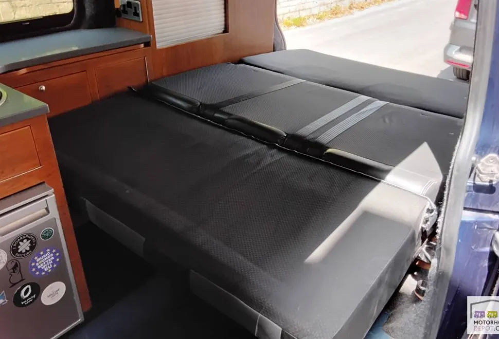 Volkswagen Transporter T28 2008