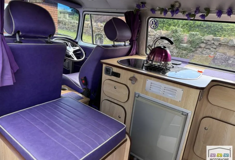 Volkswagen T2 Bay Window  1974