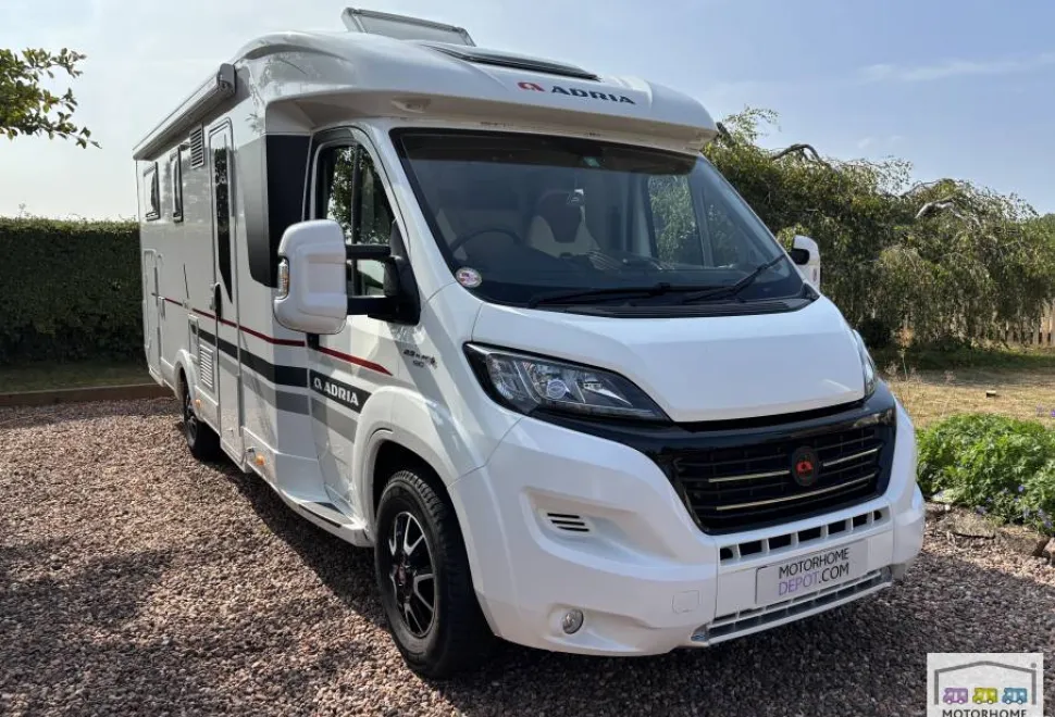 Adria Coral Plus 670sl 2017