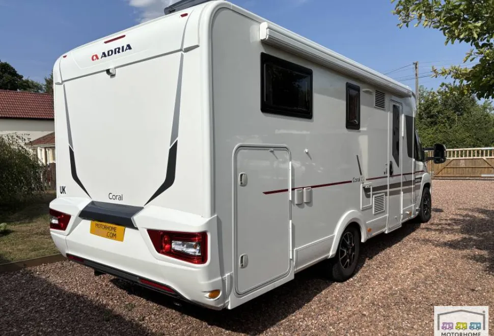Adria Coral Plus 670sl 2017