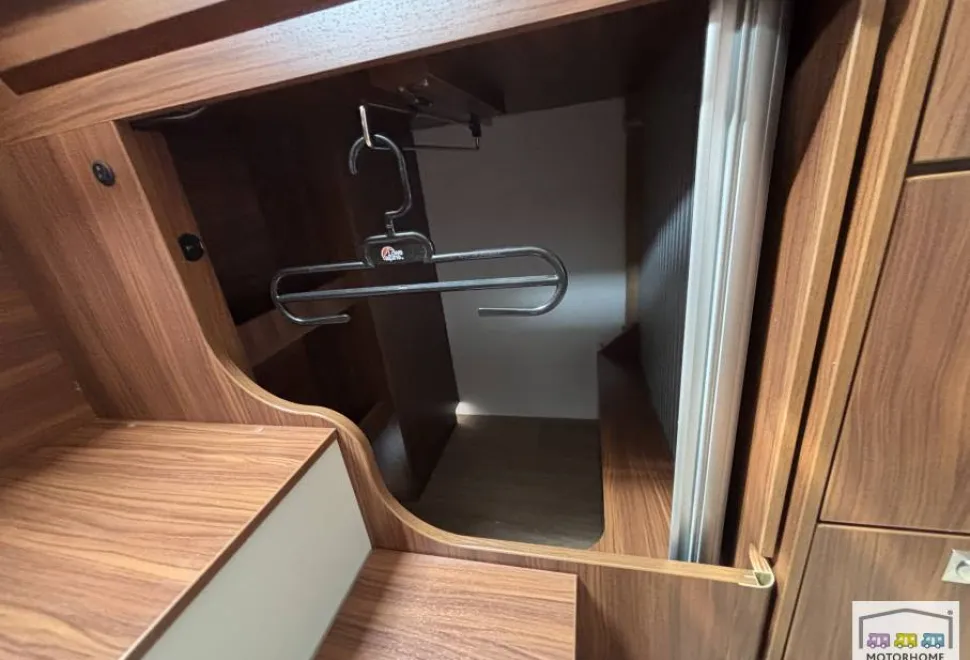 Adria Coral Plus 670sl 2017