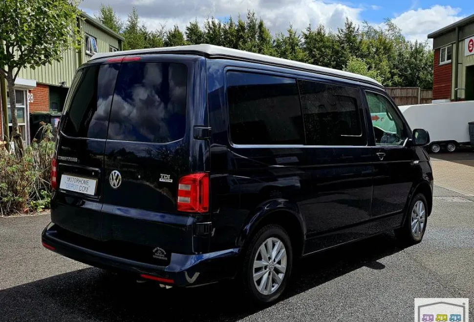 Volkswagen T6 Transporter  Highline 2016