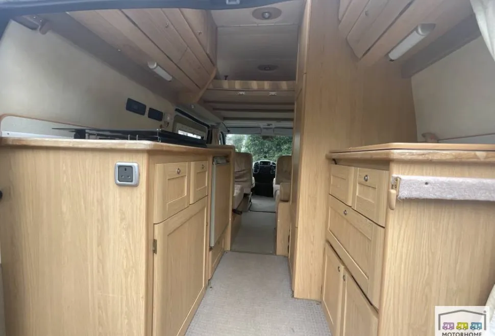 Nu Venture Quattro   2005