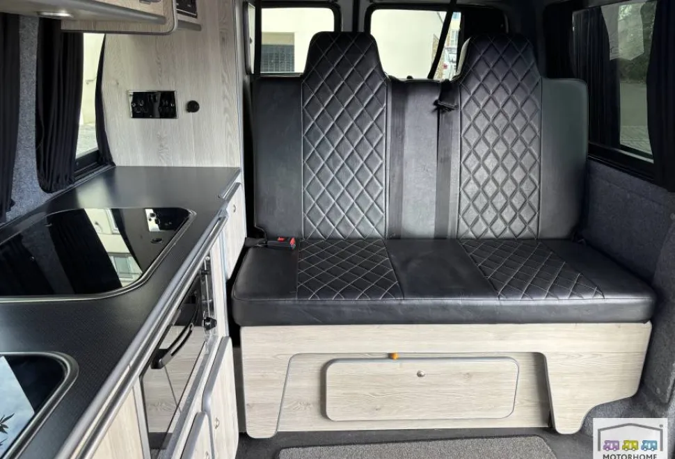 Volkswagen Transporter T28 2015