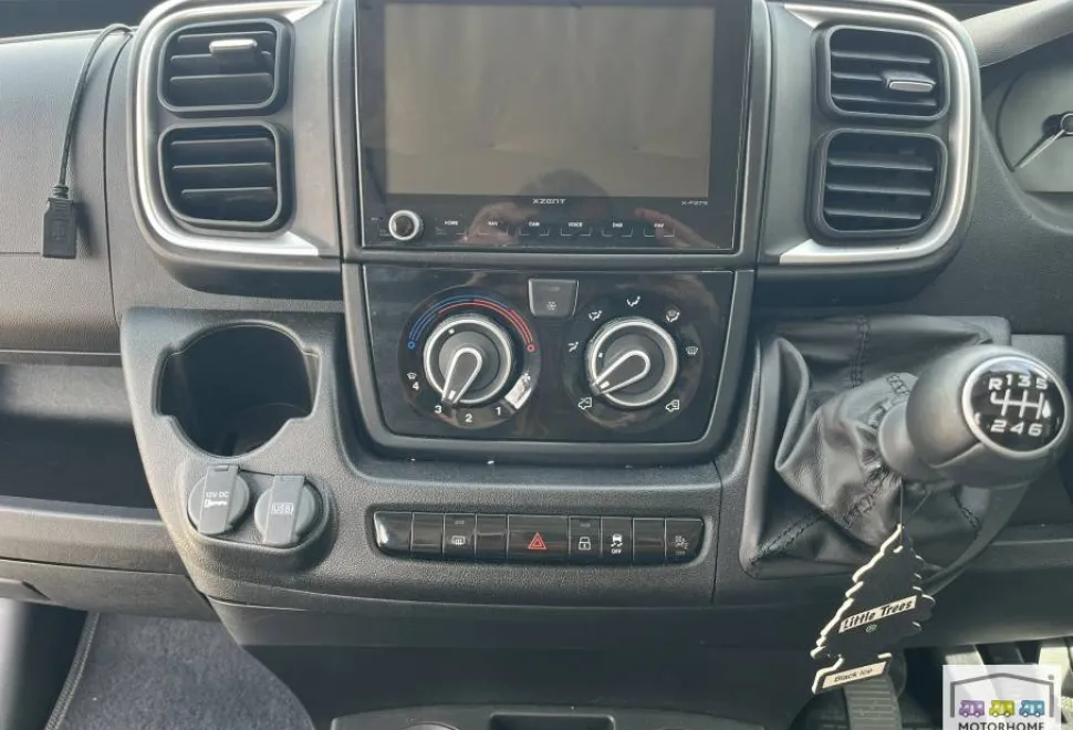 Auto-Trail Adventure  65 2024