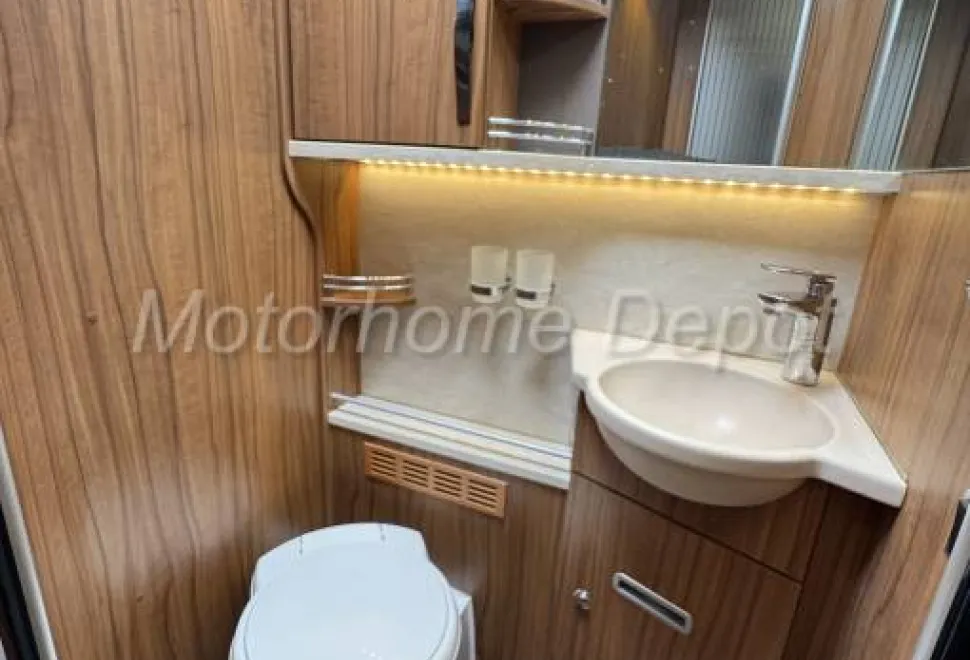 Hymer Starline B680  2019
