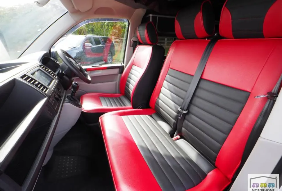 Volkswagen Transporter T28 2016