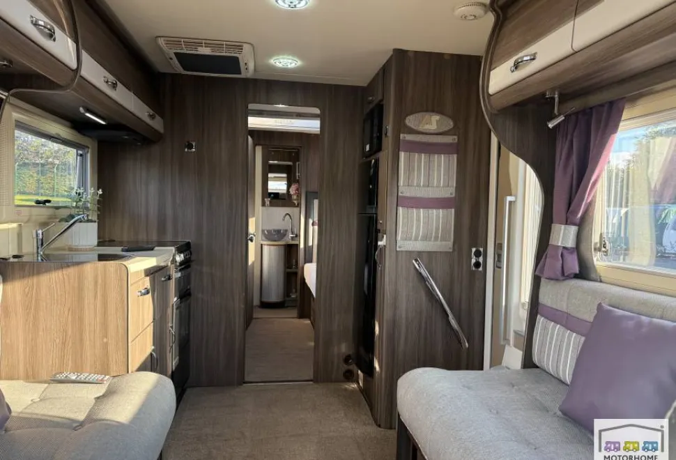Auto-Sleepers Burford Duo 2016