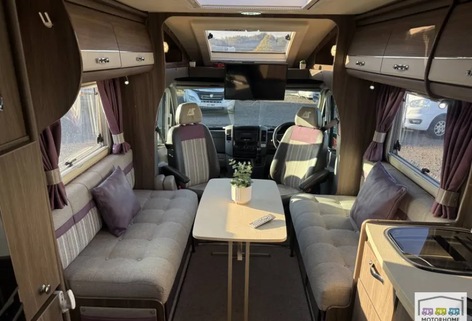Auto-Sleepers Burford Duo 2016