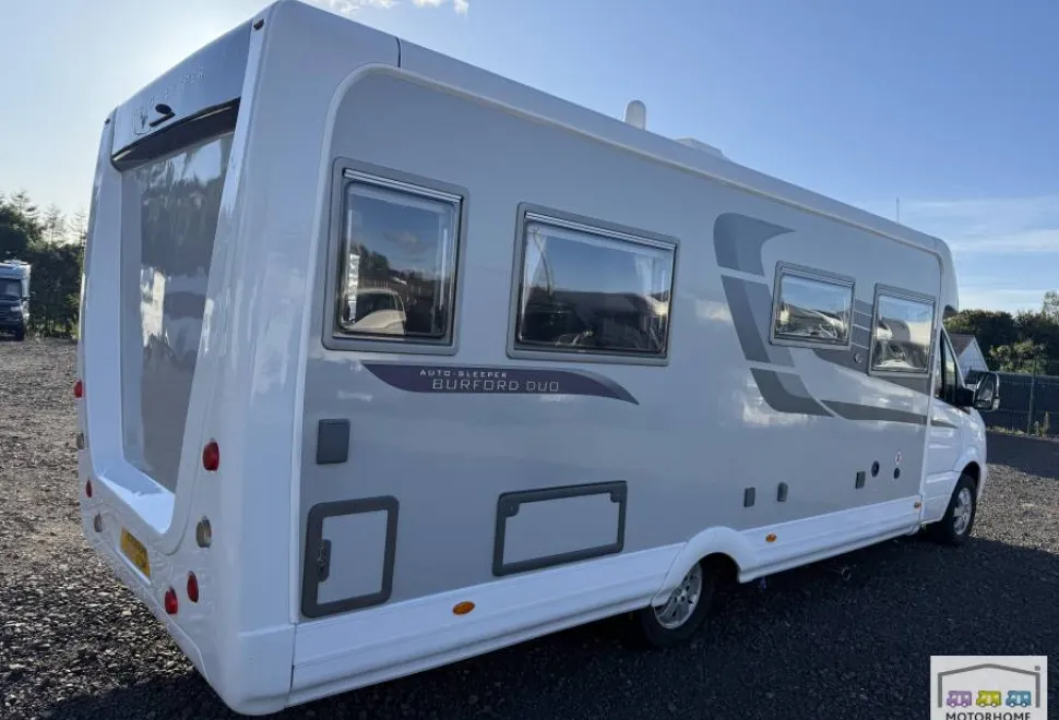 Auto-Sleepers Burford Duo 2016