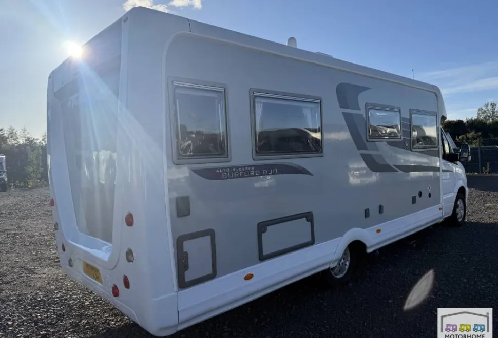 Auto-Sleepers Burford Duo 2016