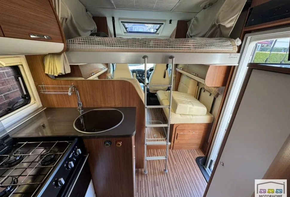 Adria Matrix M680 Sp 2013