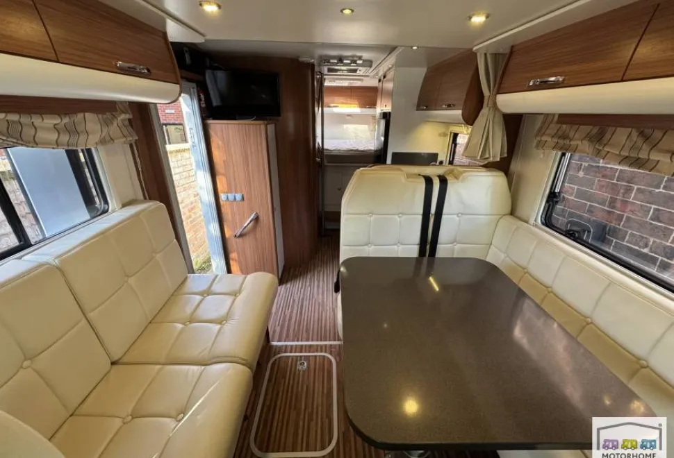 Adria Matrix M680 Sp 2013
