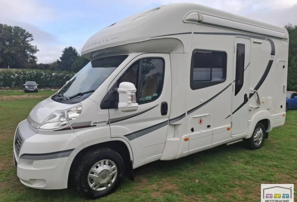 Auto-Trail Tracker RS 2013