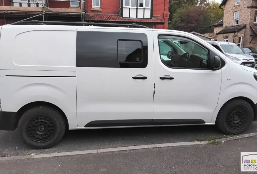 Peugeot Expert Professional 2019