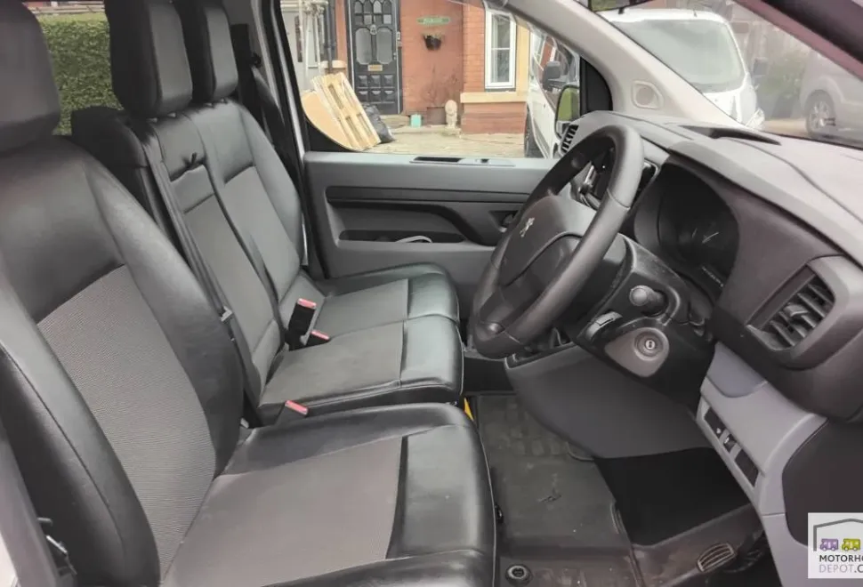 Peugeot Expert Professional 2019