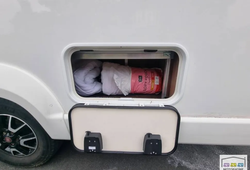 Swift Bessacarr  574  2019